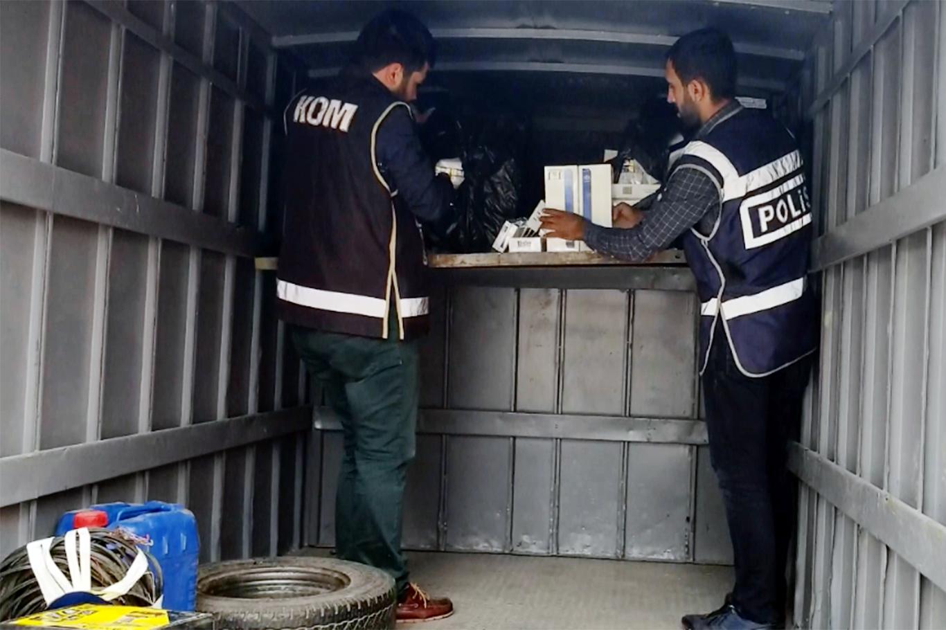 Gaziantep'te 11 bin 100 paket kaçak sigara ele geçirildi